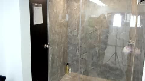 luna  online show from 03/10/25, 09:53