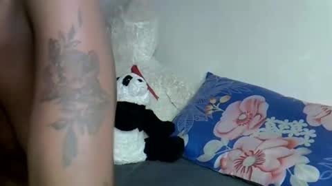 Snapshot of luna_empress chatting on 03/21/26, 02:16 maskedmalkia online show from 03/21/26, 02:16