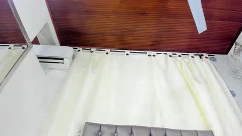 Luna Eva online show from 03/04/25, 05:24