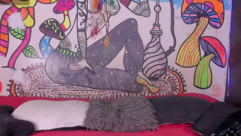 luna_gc online show from 03/26/26, 12:39