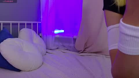 Luna online show from 07/04/26, 07:58