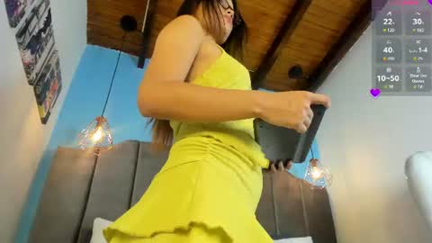Snapshot of luna_honey9 chatting on 06/25/26, 03:06 luna_honey9 online show from 06/25/26, 03:06