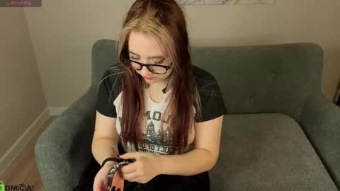 Luna Host online show from 04/21/26, 01:42