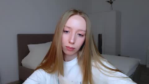 Luna online show from 12/14/24, 09:02