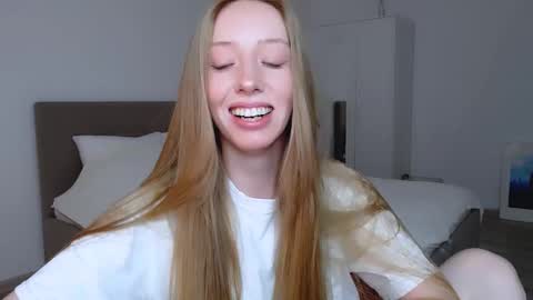 Luna online show from 01/13/25, 08:15