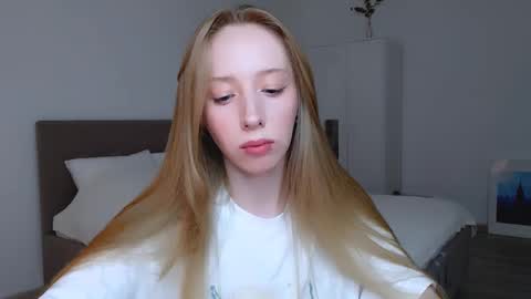 Luna online show from 02/03/25, 11:47