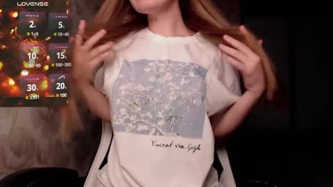 Luna online show from 12/03/24, 01:43