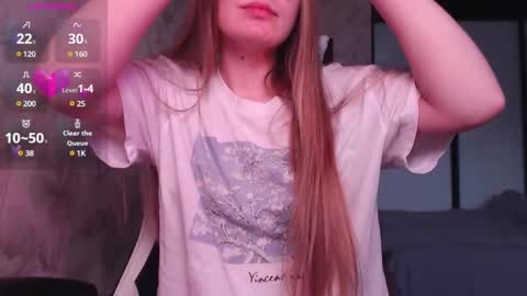 Luna online show from 01/16/25, 05:11