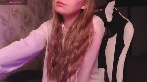 Luna online show from 01/23/25, 11:58