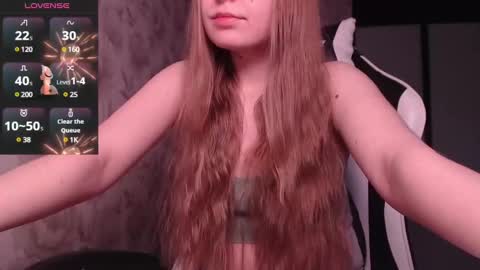 Luna online show from 02/01/25, 10:48