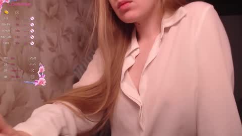 Luna online show from 10/29/25, 10:06