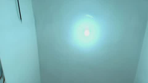 Luna  online show from 04/17/26, 08:34