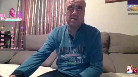 Snapshot of luna_perversa11 chatting on 11/16/25, 12:22 Luna online show from 11/16/25, 12:22