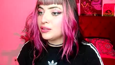 Snapshot of luna_ray420 chatting on 12/03/24, 01:08 MISS LUNA online show from 12/03/24, 01:08