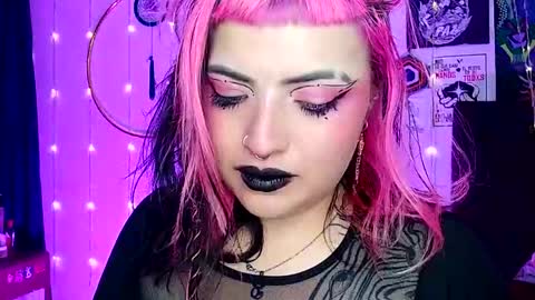 Snapshot of luna_ray420 chatting on 02/03/25, 06:56 MISS LUNA online show from 02/03/25, 06:56