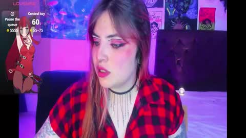 Snapshot of luna_ray420 chatting on 10/12/25, 05:39 MISS LUNA online show from 10/12/25, 05:39