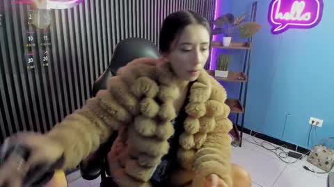 Snapshot of luna_roose1 chatting on 04/14/26, 12:22 Luna Rosse online show from 04/14/26, 12:22