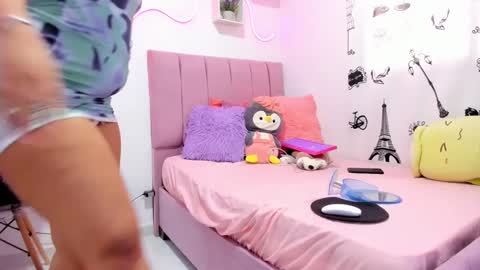 Snapshot of luna_sh chatting on 09/26/25, 10:14 luna online show from 09/26/25, 10:14