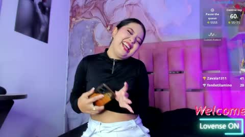 Snapshot of luna_sweeett_ chatting on 06/02/26, 01:24 Luna online show from 06/02/26, 01:24
