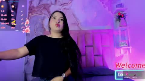 Snapshot of luna_sweeett_ chatting on 06/20/26, 12:52 Luna online show from 06/20/26, 12:52