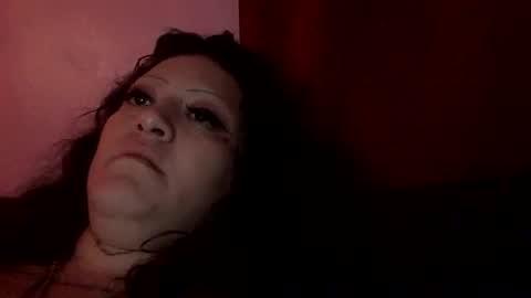 Snapshot of luna_tristeza chatting on 12/18/25, 06:19 luna_tristeza online show from 12/18/25, 06:19