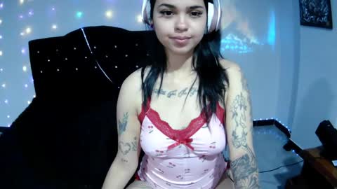 Snapshot of luna_velvet7 chatting on 05/24/26, 11:10 luna_velvet7 online show from 05/24/26, 11:10