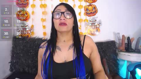 luna_vitihot online show from 10/03/25, 11:40