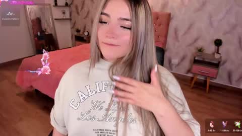  Luna online show from 10/10/25, 03:38