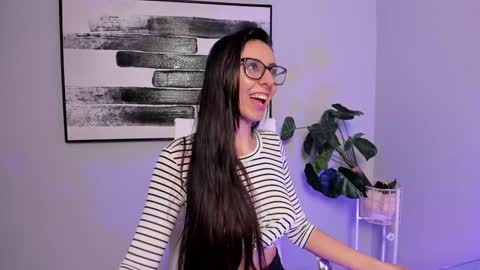 luna online show from 01/27/25, 09:11