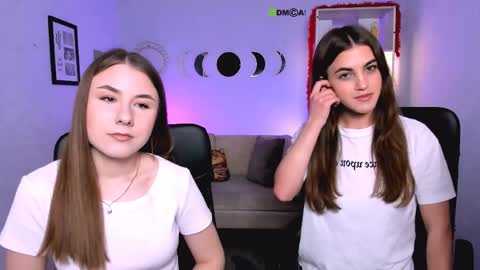 Luna online show from 03/30/26, 12:17