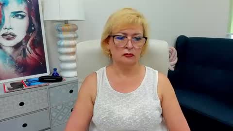 Snapshot of luna_xfantasy chatting on 06/20/26, 06:38 L u n a online show from 06/20/26, 06:38