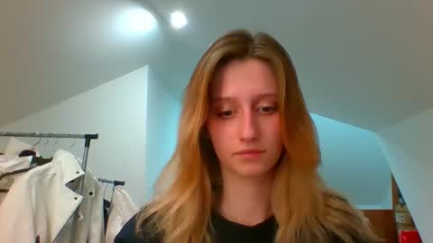 L U N A  online show from 12/11/24, 02:44