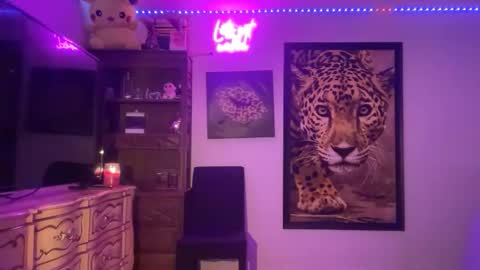 Snapshot of lunaa_11 chatting on 01/09/26, 09:49 lunaa_11 online show from 01/09/26, 09:49