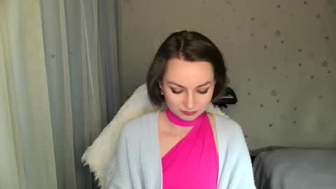 Snapshot of lunaa_bluee chatting on 12/14/25, 11:20 lunaa_bluee online show from 12/14/25, 11:20