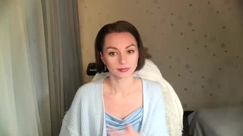 Snapshot of lunaa_bluee chatting on 01/16/26, 08:13 lunaa_bluee online show from 01/16/26, 08:13