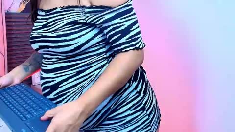Lunaa rossee  online show from 05/02/26, 01:16