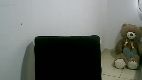 lunaa_sub online show from 01/26/25, 05:55