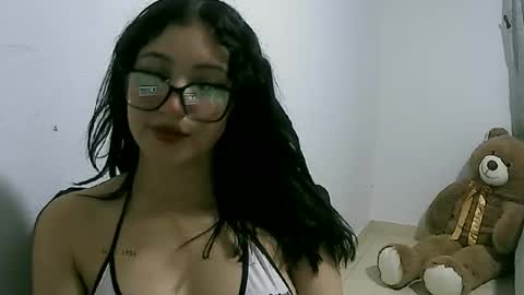 lunaa_sub online show from 02/03/25, 01:09