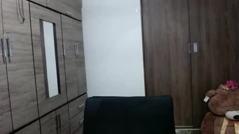 lunaa_sub online show from 02/27/26, 08:09