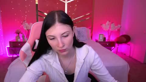 Snapshot of lunaamay chatting on 04/27/26, 06:33 lunaamay online show from 04/27/26, 06:33