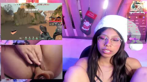 Snapshot of lunaaridi chatting on 12/27/24, 12:29 Luna online show from 12/27/24, 12:29