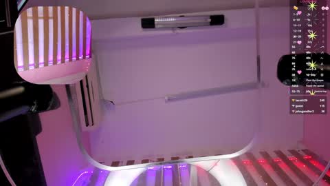 Snapshot of lunaaridi chatting on 02/01/25, 12:18 Luna online show from 02/01/25, 12:18