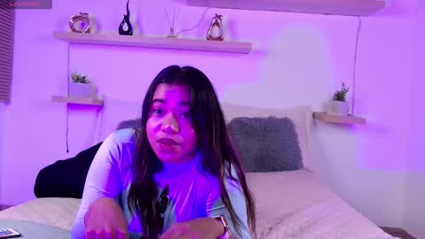 Luna online show from 11/29/25, 02:58