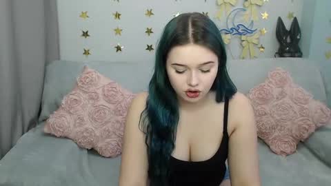 Snapshot of lunablueb chatting on 03/12/26, 01:50 Luna online show from 03/12/26, 01:50