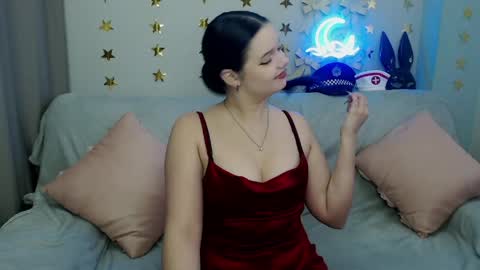 Snapshot of lunablueb chatting on 04/09/26, 04:45 Luna online show from 04/09/26, 04:45