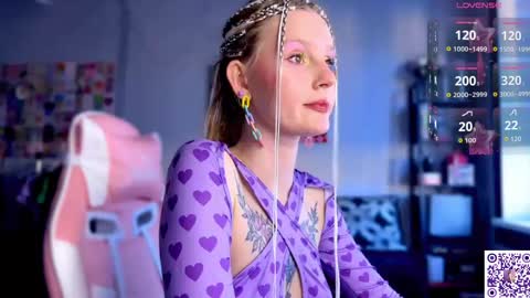 Britney online show from 05/25/26, 05:41