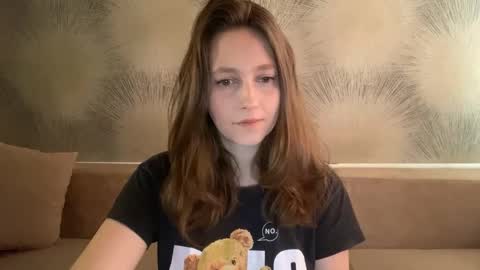 lunafeather online show from 02/21/26, 05:19