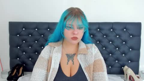 Snapshot of lunaflirt chatting on 09/29/25, 07:35 Luna online show from 09/29/25, 07:35