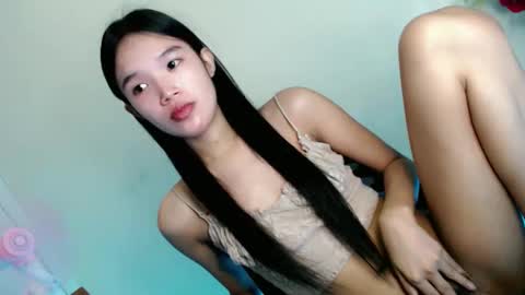 Snapshot of lunafoxx_ chatting on 04/21/26, 10:45 lunafoxx_ online show from 04/21/26, 10:45