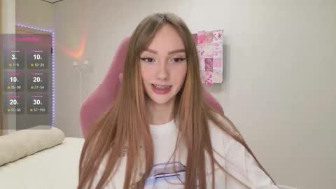 Snapshot of lunainnk chatting on 09/12/25, 11:15 Luna online show from 09/12/25, 11:15